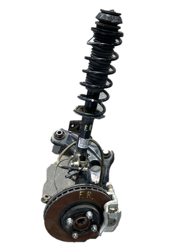 2018-2024 Nissan Kicks S RH Front Right Knee Assembly W/ Brake Hose & Abs Sensor