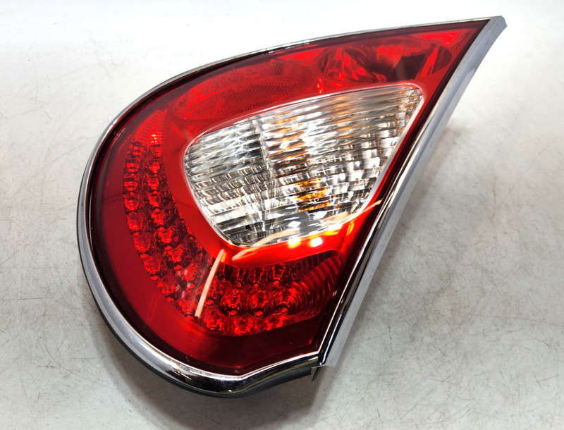 ✅ 04-07 OEM Jaguar XJ8 XJR Rear Right Passenger Side Tail Light Lamp