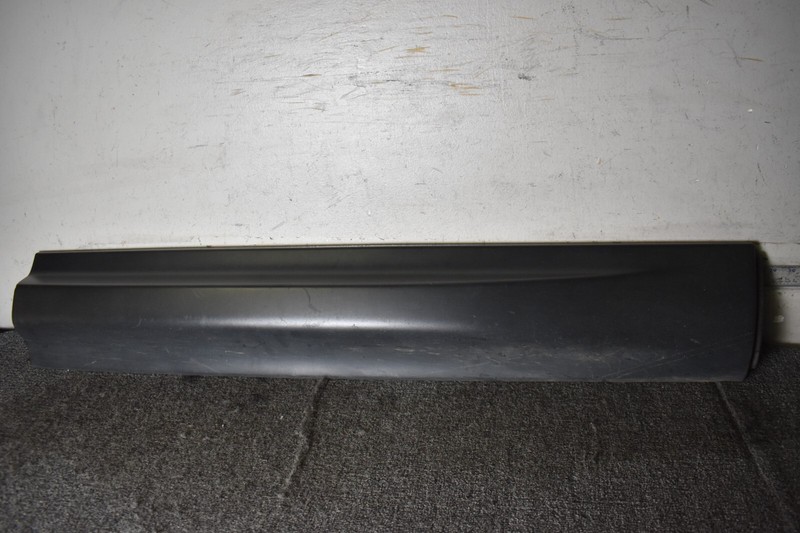 2014-2016 RANGE ROVER SPORT DOOR MOLDING RIGHT FRONT FACTORY OEM