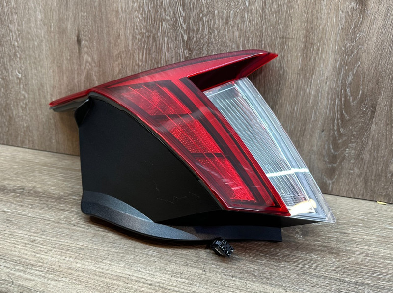 2021-2023HYUNDAI ELANTRA RH TAIL LIGHT ASSY OEM PART# 92402-AA120