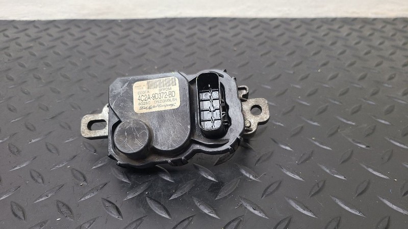 04-08 Ford E150 Fuel Pump Control Module Unit OEM 4C2A-9D372-BD