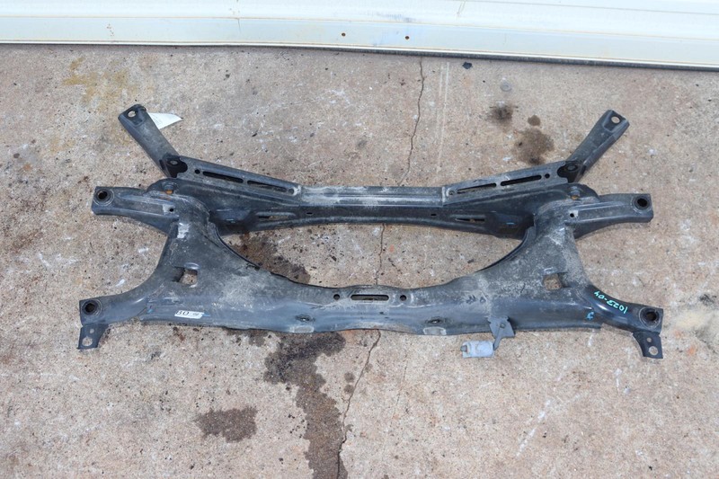 2016-2021 HONDA CIVIC SEDAN 2.0L REAR SUSPENSION CROSSMEMBER SUBFRAME OEM