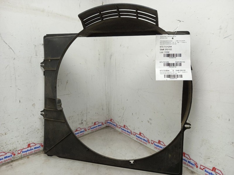 94 TOYOTA 4 RUNNER 3.0L RADIATOR FAN SHROUD