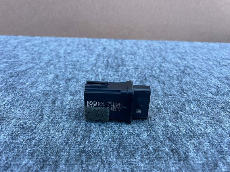 FORD MUSTANG MACH-E 2021-2025 OEM FUSE BOX COMPUTER CONTROL MODULE UNIT ASSY