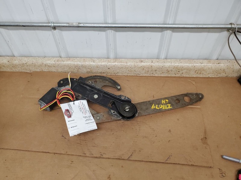 Driver Left Front Window Regulator 2 Door Fits 79-87 GRAND MARQUIS 290087