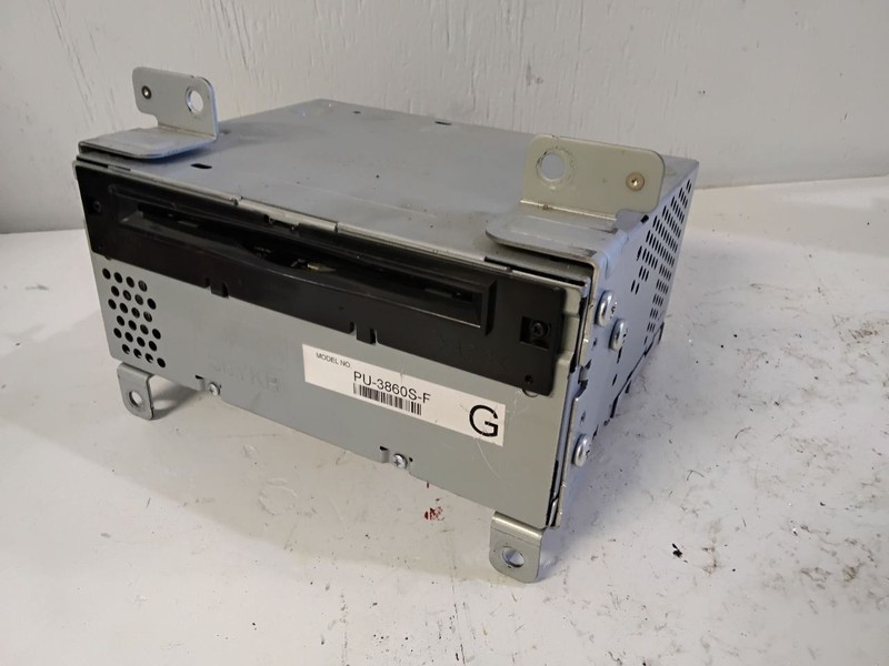 2018 Ford MUSTANG Radio Receiver AM FM CD Single Disc ID JR3T-19C107-EA
