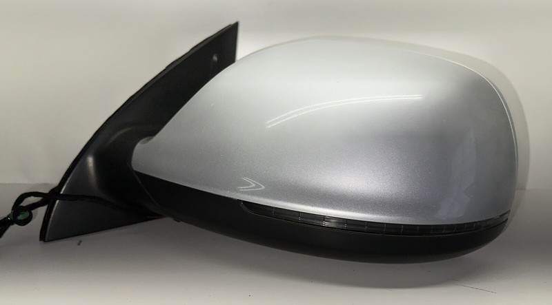 2013 - 2015 AUDI Q7 Left Mirror Blind Spot Lighting Package Auto Dimming Silver
