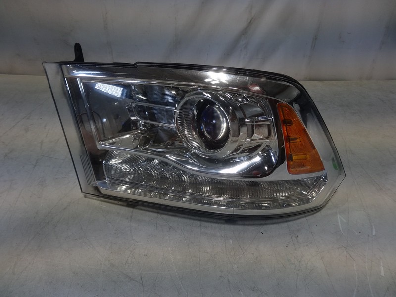 2012-2018 Dodge Ram 1500 Right Passenger Side Headlight! Factory Original Part
