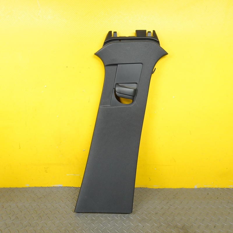 2019-2022 VOLVO XC40 UPPER DOOR B-PILLAR RIGHT SIDE TRIM SET OEM 31479715