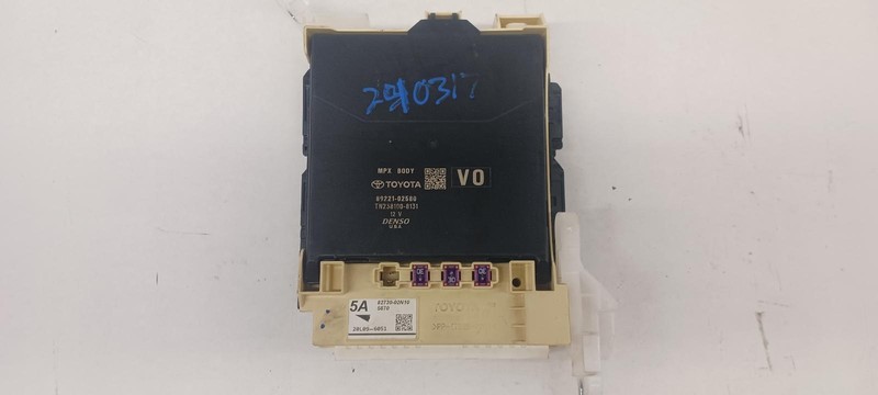 20-'23 TOYOTA COROLLA Multiplex Network body control module OEM