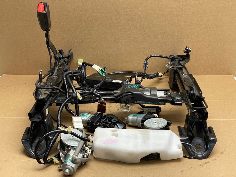 2013-2015 ACURA RDX FRONT LEFT DRIVER SIDE SEAT FRAME TRACK OEM LOT695