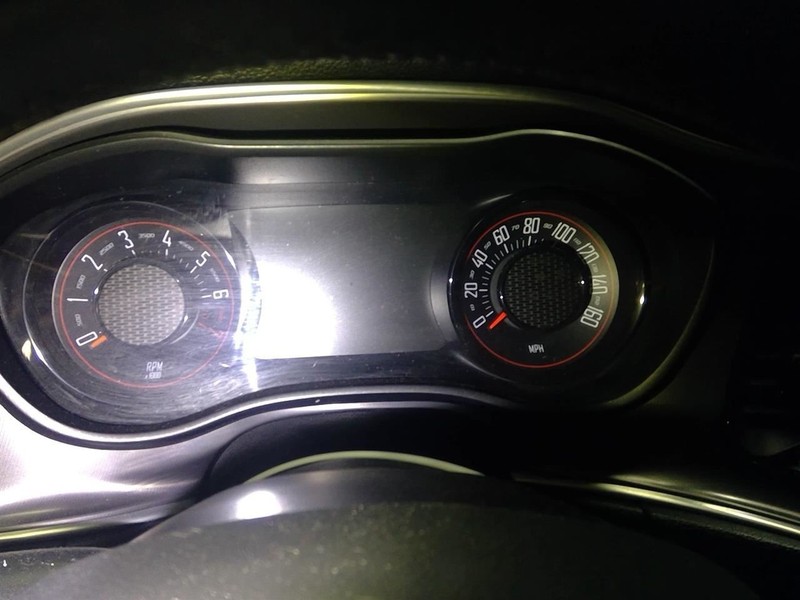 Speedometer 160 MPH With Gloss Black Trim Rings Fits 20 CHALLENGER 1730058