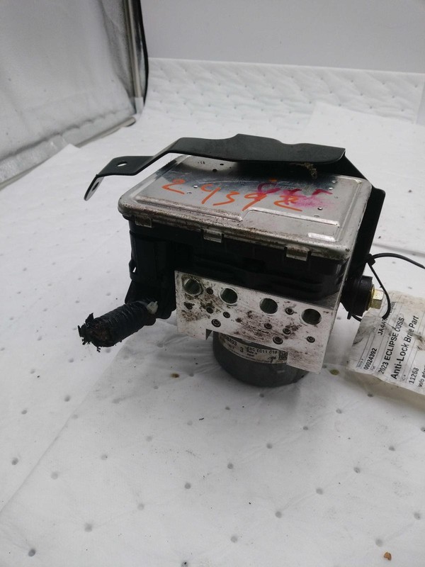 Used ABS Hydraulic Assembly fits: 2023 Mitsubishi Eclipse cross w/o adaptive cru