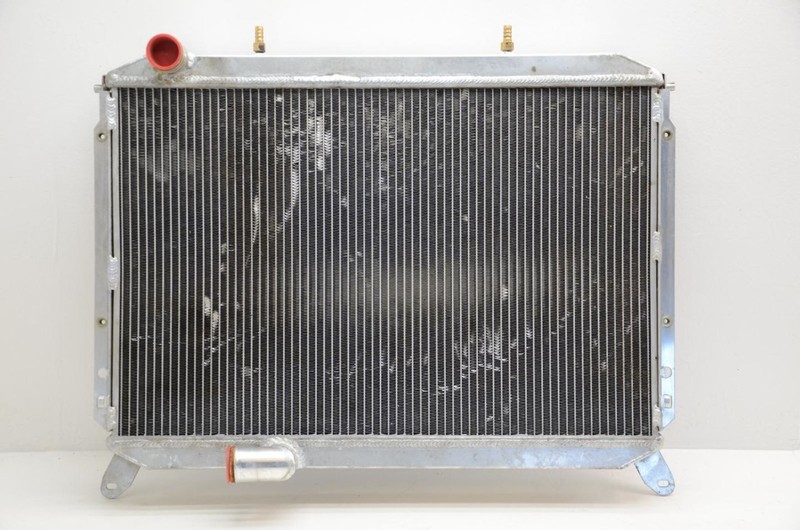 1984-1989 Nissan 300ZX Z31 2+0 Aftermarket Radiator 211020ZF762