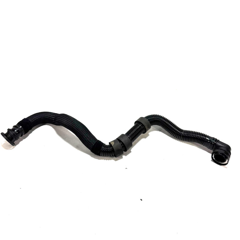 📌 2015 - 2023 AUDI A3 CRANKCASE BREATHER VENT PCV HOSE 06F103235A OEM