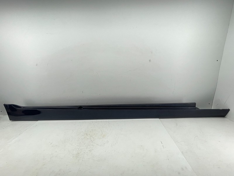 11-16 BMW 528i Right RH Side Rocker Panel Skirt Molding Cover OEM