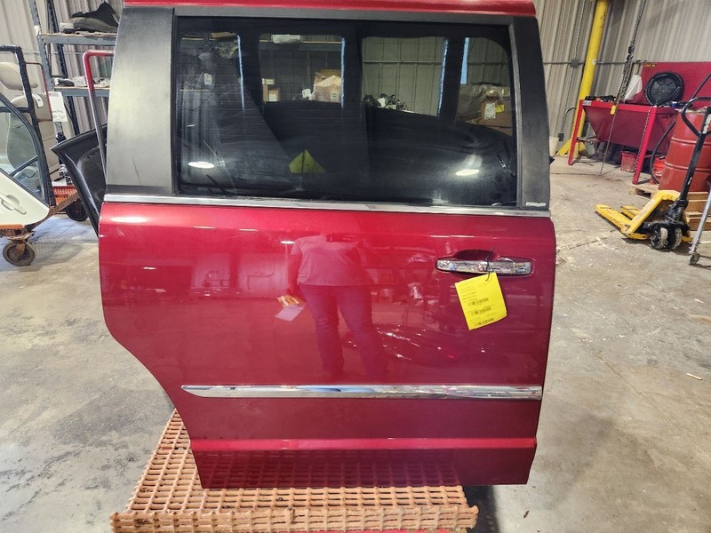 Passenger Rear Side Door Movable Glass Fits 11-16 TOWN & COUNTRY 3559201