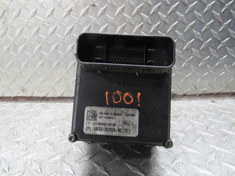 05 06 FORD MUSTANG ANTI LOCK BRAKE PUMP ASSEMBLY ABS 6R33-2C353-AC
