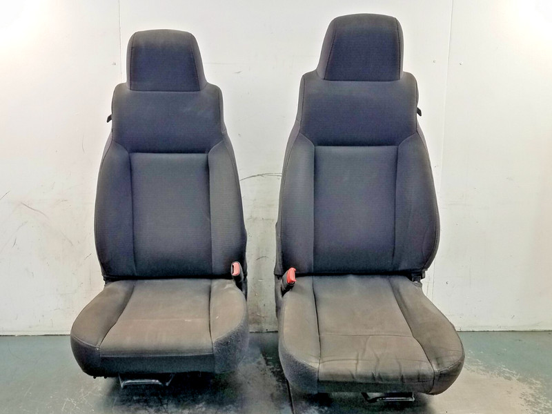 2006 Jeep Wrangler TJ Rubicon 4x4 Front Seat Set - * #1793 M2
