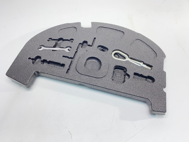 04-10 BMW E63 E64 645 650 M6 Rear Trunk Lid Instrument Tray Tool Kit Panel OEM✅
