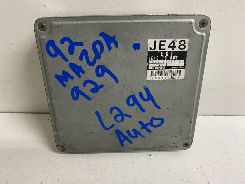1992-1993 Mazda 929 Engine Computer Control Module Ecu Ecm Pcu Pcm JE48 18 881