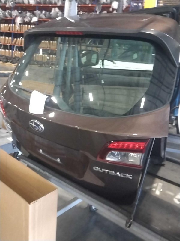 2019 Subaru Legacy OEM Brown Tailgate with Rear View Camera, 107K Miles