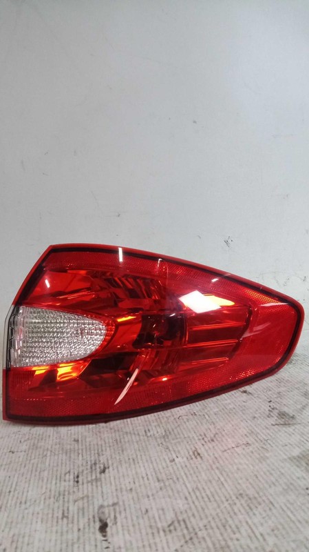 2013 Ford Fiesta Right Tail Light Assembly Silver OEM Used 455882 80K Miles
