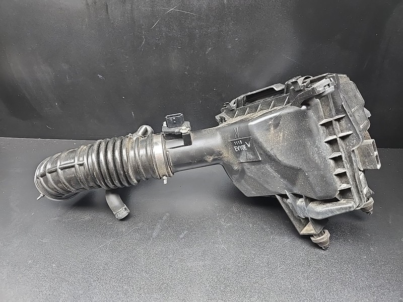 2011-2015 Infiniti Q60 G37 Coupe Right Air Box W/ Hose OEM