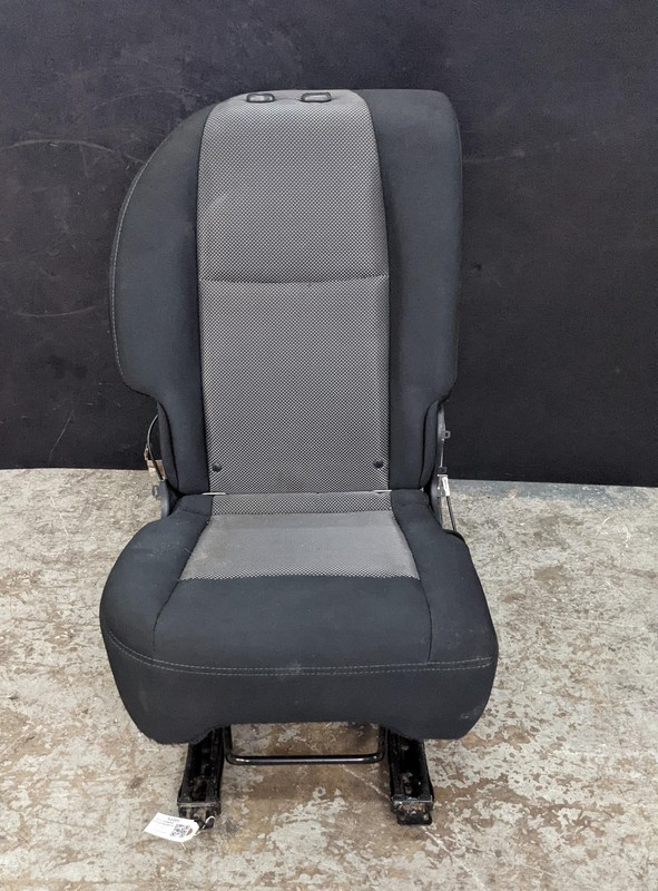 2nd Row Rear Right Seat Cloth 2017 Nissan Pathfinder
