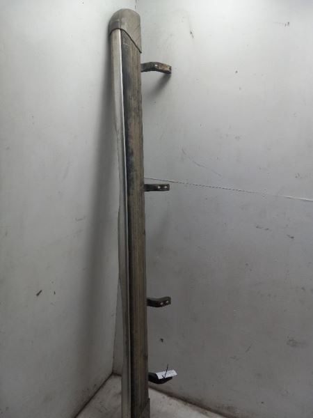 2010 TOYOTA TUNDRA SR5 4.6L DRIVER SIDE RUNNING BOARD / SIDE STEP