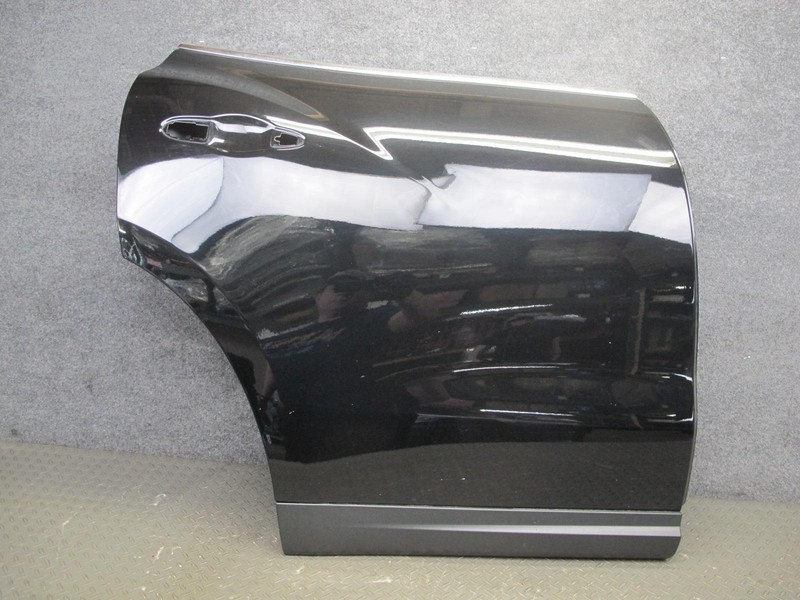 2017-2020 MASERATI LEVANTE M161 REAR RIGHT DOOR SHELL PANEL BLACK