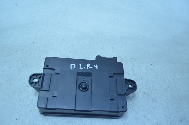 10-13 LAND ROVER LR4 THEFT LOCKING KEYLESS ENTRY CONTROL MODULE OEM