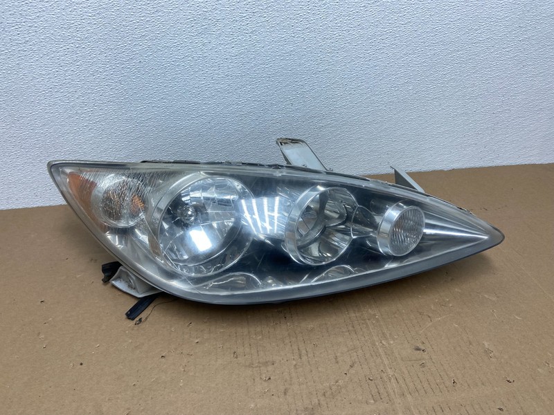 2005 to 2006 Toyota Camry Right Passenger RH Halogen Headlight DEPO AB6431 DW