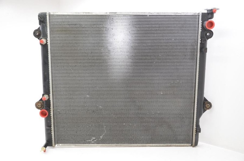 2007-2014 Toyota Fj Cruiser Radiator Assembly