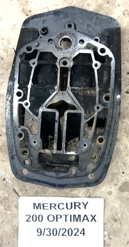 Mercury Outboard 200-250 OPTIMAX Quicksilver PLATE - EXHAUST 832935A