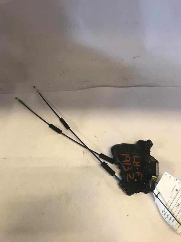 Front Door Latch TOYOTA CAMRY Left 07 08 09 10 11