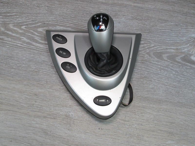 2006-2007 BMW E63 E64 M6 SMG TRANSMISSION SHIFTER KNOB W BOOT