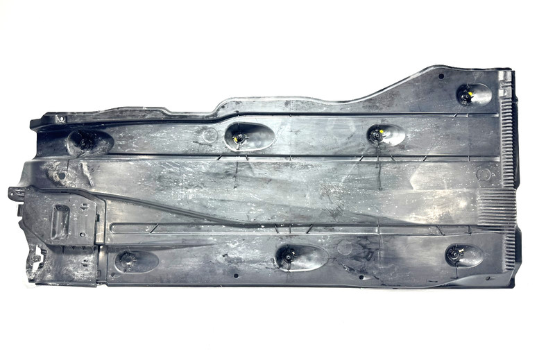 📌 2015–2020 AUDI A3 PASSENGER RIGHT UNDERBODY SPLASH SHIELD 5Q0825202L OEM