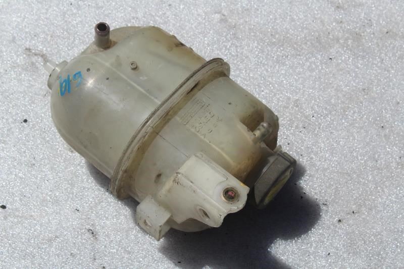2000 2001 2002 2003 2004 2005 TOYOTA MR2 SPYDER COOLANT RESERVOIR BOTTLE