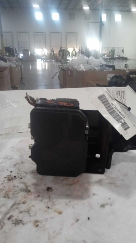 2019 Nissan Pathfinder ABS Pump & Motor Assembly OEM 476609PP1B 131k Miles