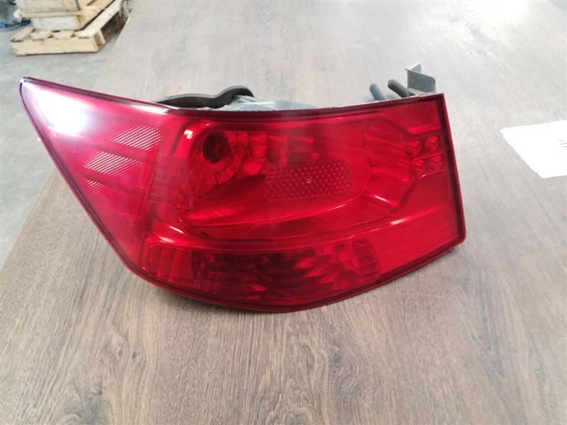 Driver Tail Light Sedan Quarter Panel Mounted Fits 10-13 FORTE 3155196