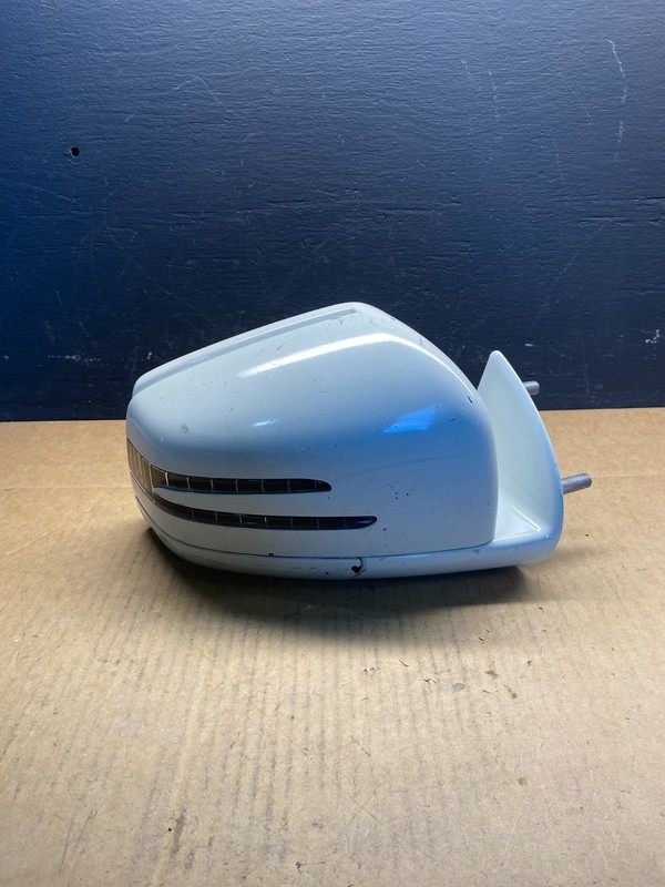 2011 2012 Mercedes GL-Class Right Passenger RH Door View Mirror OEM AC2807 DW