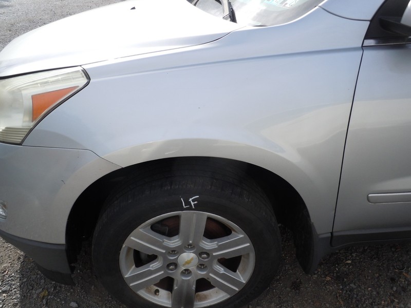 2009-2017 Chevrolet Traverse Fender Driver Left LH OEM U636R