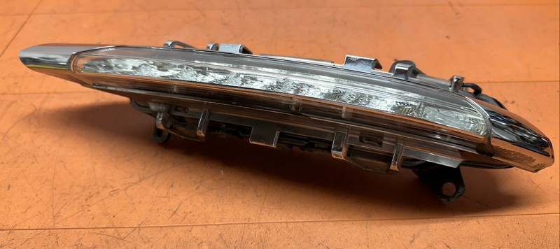 2218201756 |2011 2012 2013 Mercedes S550 S600 Left Side LED Fog Light OEM LF