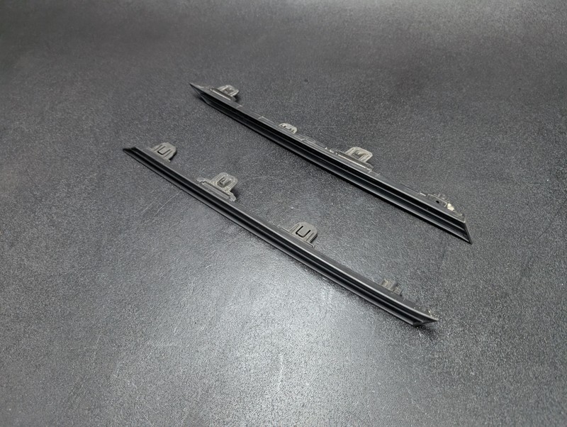 2PC Front Grille Right & Left Molding Set 2021 Toyota RAV4 53124-0R040 2019-2024