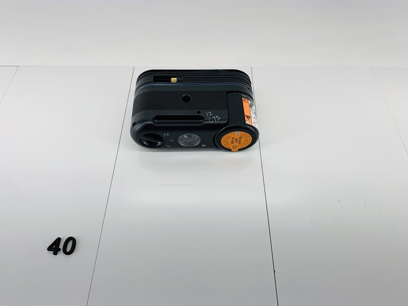 08-15 CADILLAC CTS REAR TRUNK COMPARTMENT WHEEL TIRE AIR INFLATOR COMPRESSOR OEM