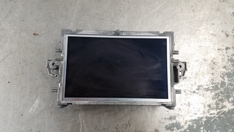 2011 Mercedes Benz AMG E 63 Navigation Display Screen #4899 P6