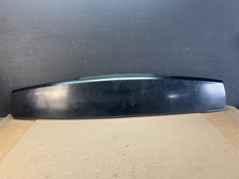2007-2014 Chevrolet Tahoe Suburban Yukon Spoiler Wing 3rd Brake Light AE3460 DG