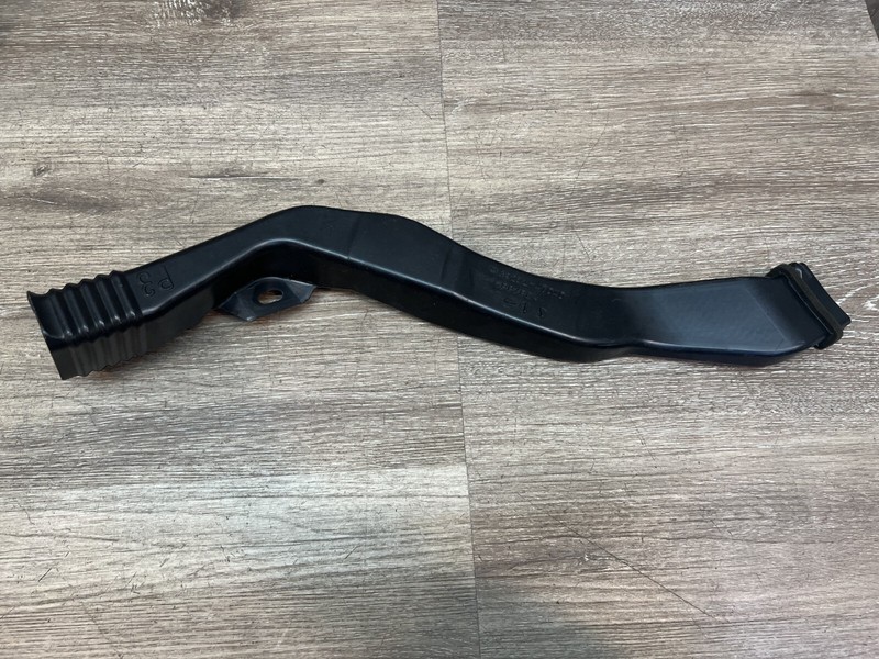 2010-2011 Toyota Prius Duct, Hv Battery Int OEM Part# G92D1-47040