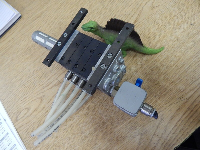 Festo CPV-14-V1 M541 18 210 W/S 1058492 Valve Assembly *FREE SHIPPING*
